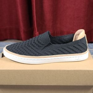 UGG Sammy Knit Slip-On Sneakers